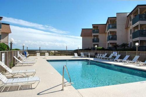 A Place At The Beach 9540-2j