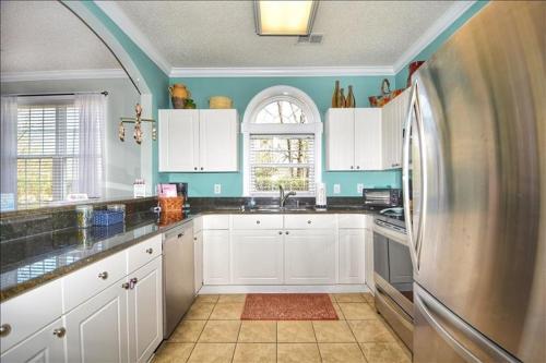 415 River Crossing Home