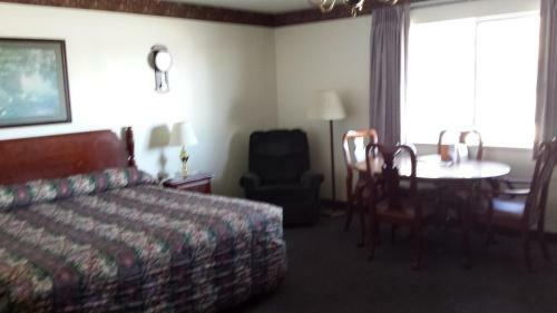 Hotel Dakota Inn