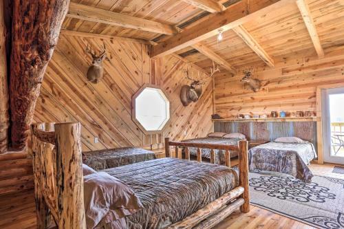 Custom Belle Fourche Cabin Big Group Retreat