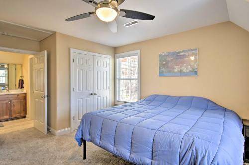 Newly Built Lakefront Home With Dock And Kayaks!