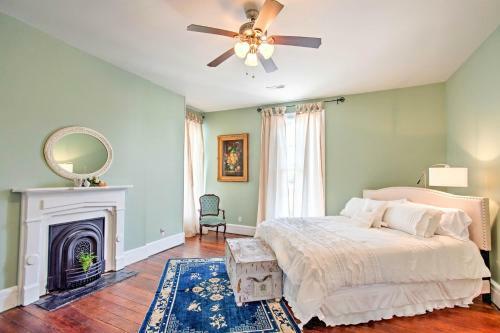 Historic Gem With Front Porch - Walk To Town Square!