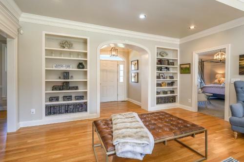 Spacious Home Home