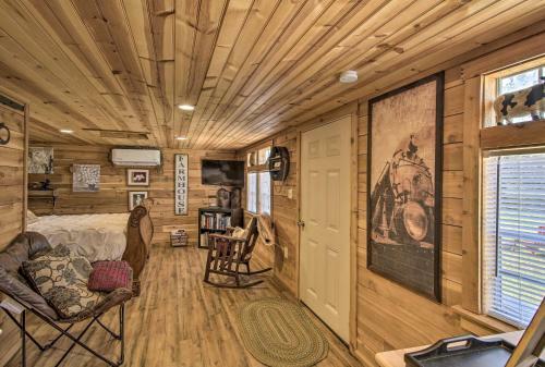 Peaceful Pet-friendly Franklin Cottage On 15 Acres