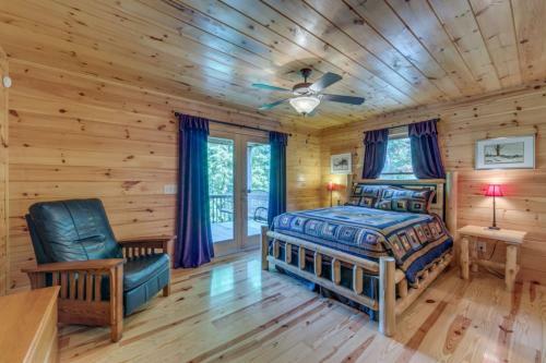 Treetops- Mtn View Cabin Near Ocoee River