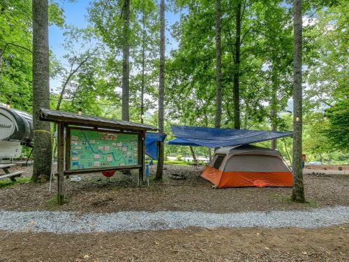 Hotel Usa Raft Adventure Resort