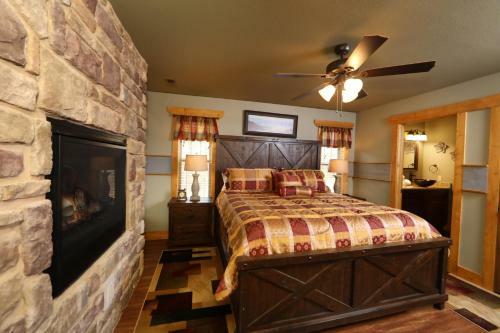 Firefly Nights Chalet