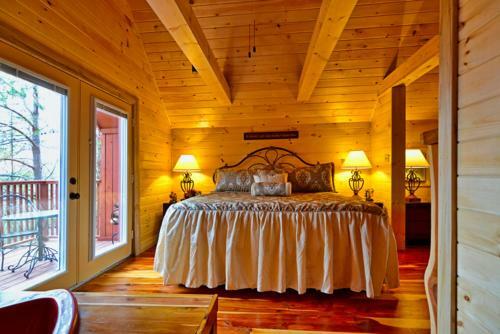Mountain Love Nest