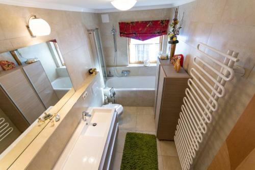 Apartamento Ferienwohnung Reitgest�t Waldeck