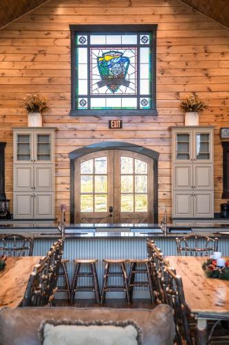 Greystone Pointe Lodge Residence
