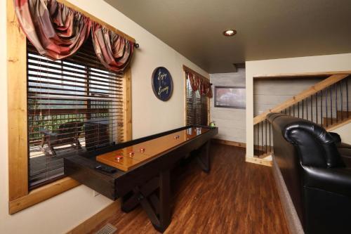 Above It All Cabin