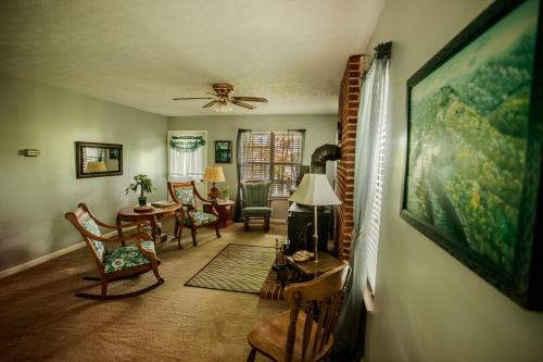 Hostal Nolichuckey Bluffs Bed & Breakfast Cabins
