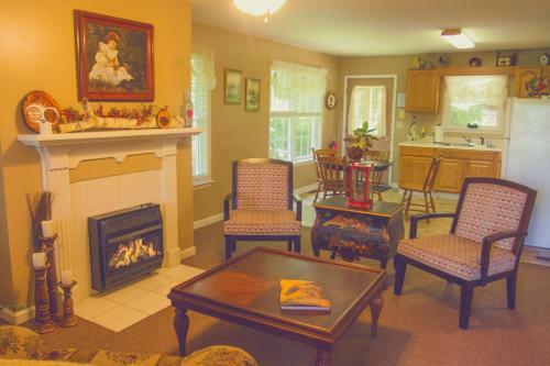 Hostal Nolichuckey Bluffs Bed & Breakfast Cabins