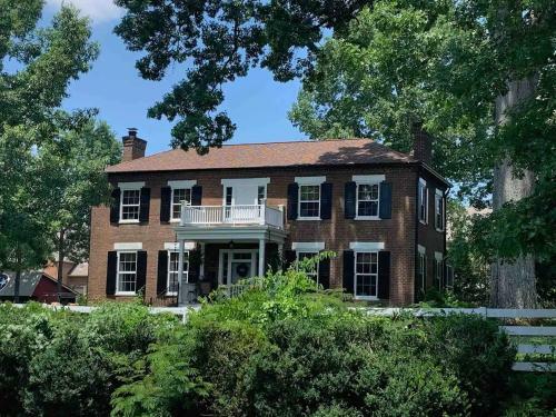 Historic Boyd Harvey Main House & Grounds