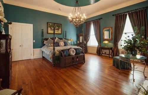 Bed & Breakfast Belle Air Mansion And Inn