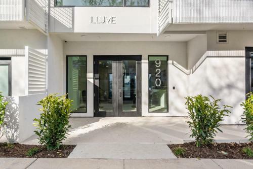 Apartamento Illume - All-suite Corner Unit Overlooking Pool Condo