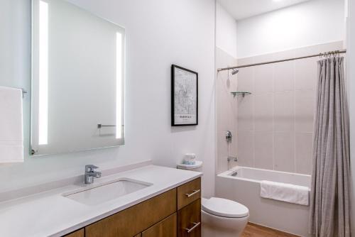 Apartamento Illume - 2-unit Gulch View Basecamp - Luxe Pool Condo