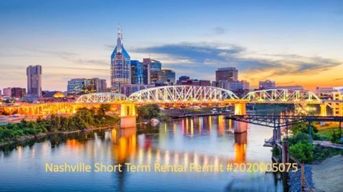 Apartamento Illume - 2-unit Gulch View Basecamp - Luxe Pool Condo