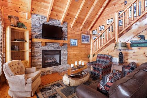 Dancing Bear Lodge
