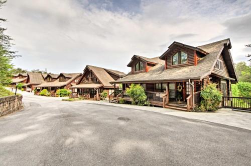 Pigeon Forge Resort Log Cabin - Steps To Dollywood