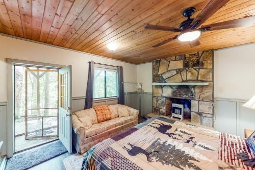 Hillcrest Lodge