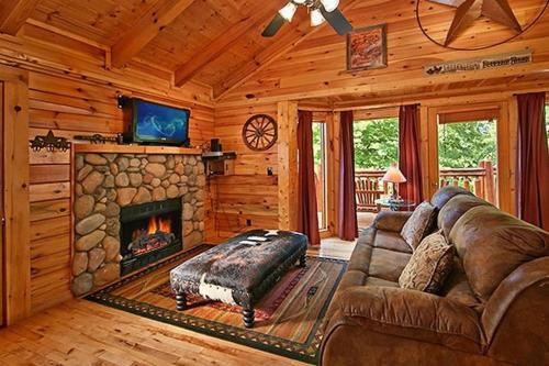 Hanky Panky Cabin