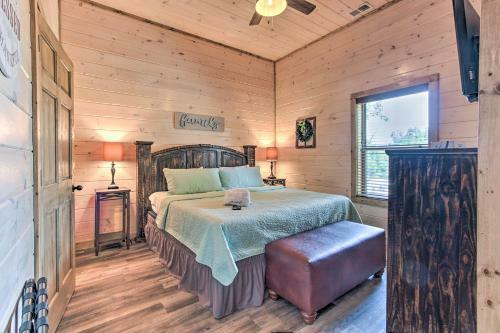 Madison Bear Garden With Hot Tub And Pool Access