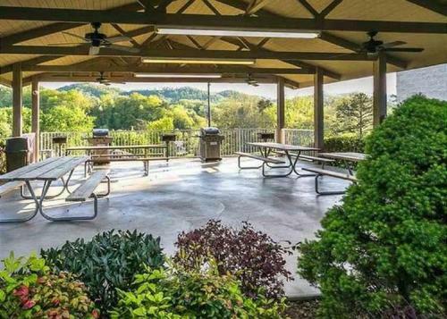 Apartamento Whispering Pines Condos