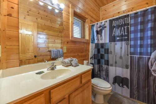 Smokystays 5 Bedroom Cabin