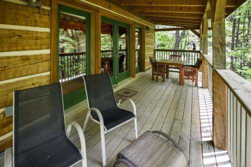 Smoky Mountain Escape Cabin