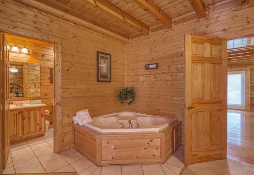 Amazing Grace #264 By Aunt Bug's Cabin Rentals