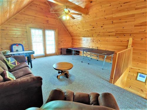 Free Xplorie Attractions Every Day! - Cedar Top