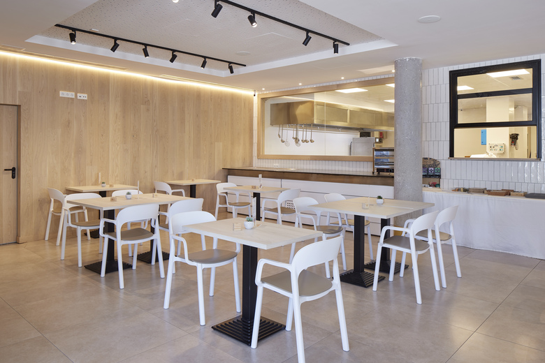 Iraipe Logro�o Hotel