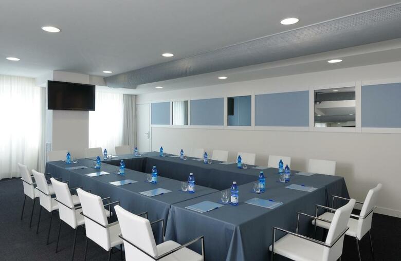Hotel Caravel