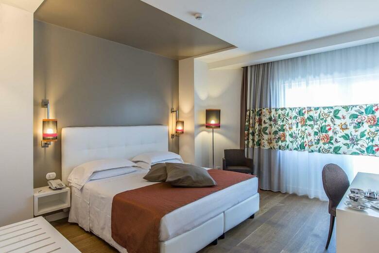 Hotel Caravel