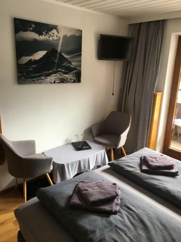 Hostal Pension Praxmarer