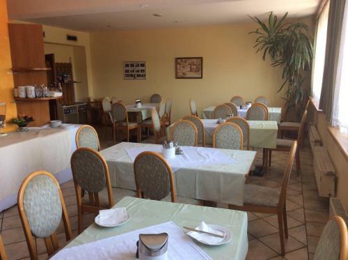 Hostal Pension Pukel