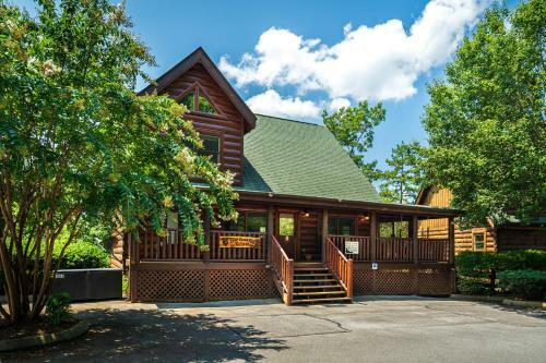 Bear Creek Falls Retreat