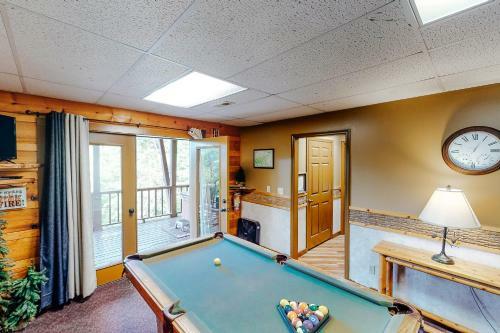 Little Bear Lodge