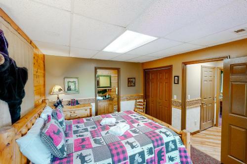 Little Bear Lodge