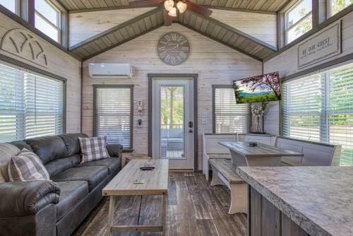 Country Living Cottage