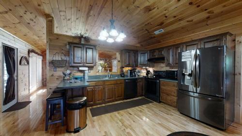 Southern Comfort Cabin