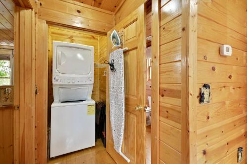 Smoky Mountain Memories Cabin