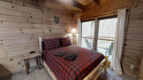 Lazy Bear Cabin Cabin