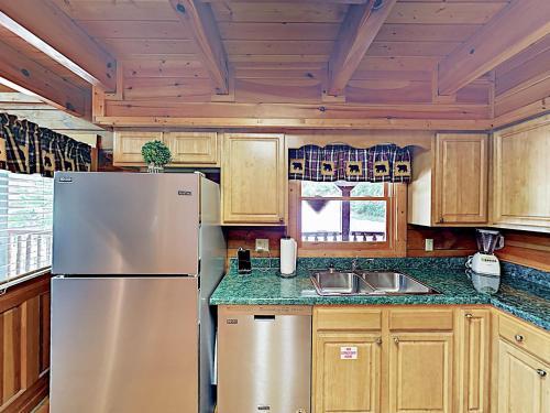 Parkway View Cabin Cabin