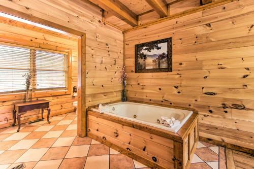 Large Pet-friendly Haven With Hot Tub By Pigeon Forge