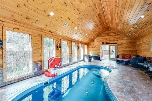 Splashing Treehouse