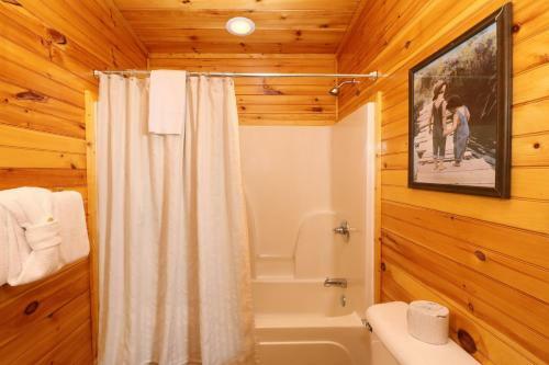 1939 Smoky Cove Cabin