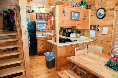 Sweet Serenity - 2 Bedrooms, 2 Baths, Sleeps 6 Home