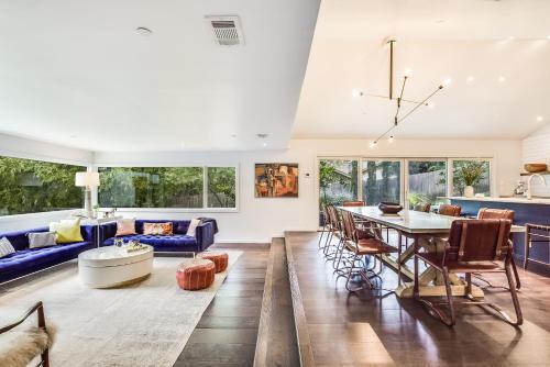 The Arrive Hidden Oaks Estate Home